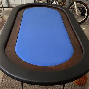 Poker table